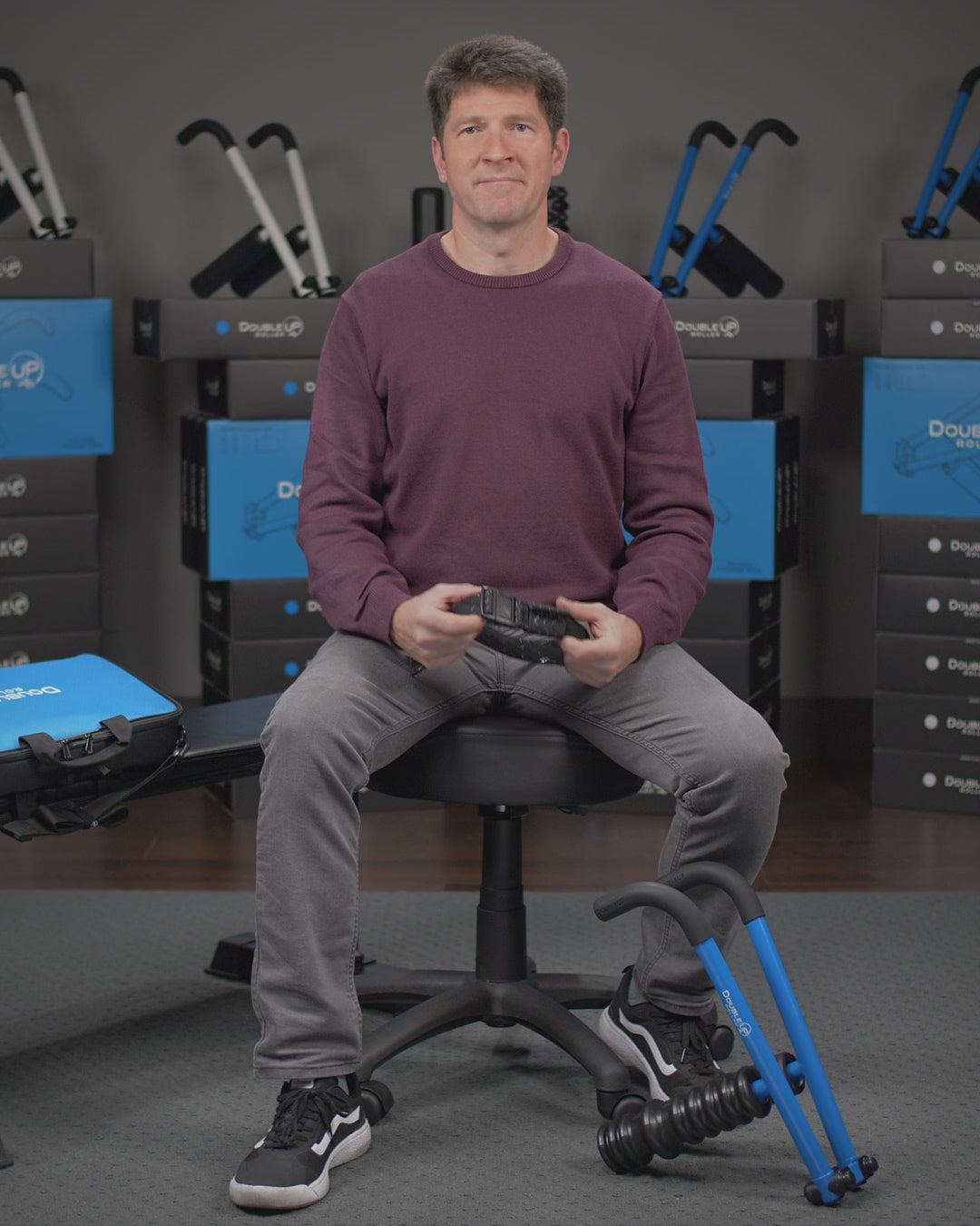 Demonstration video showing how to use the optional arm rolling strap accessory.